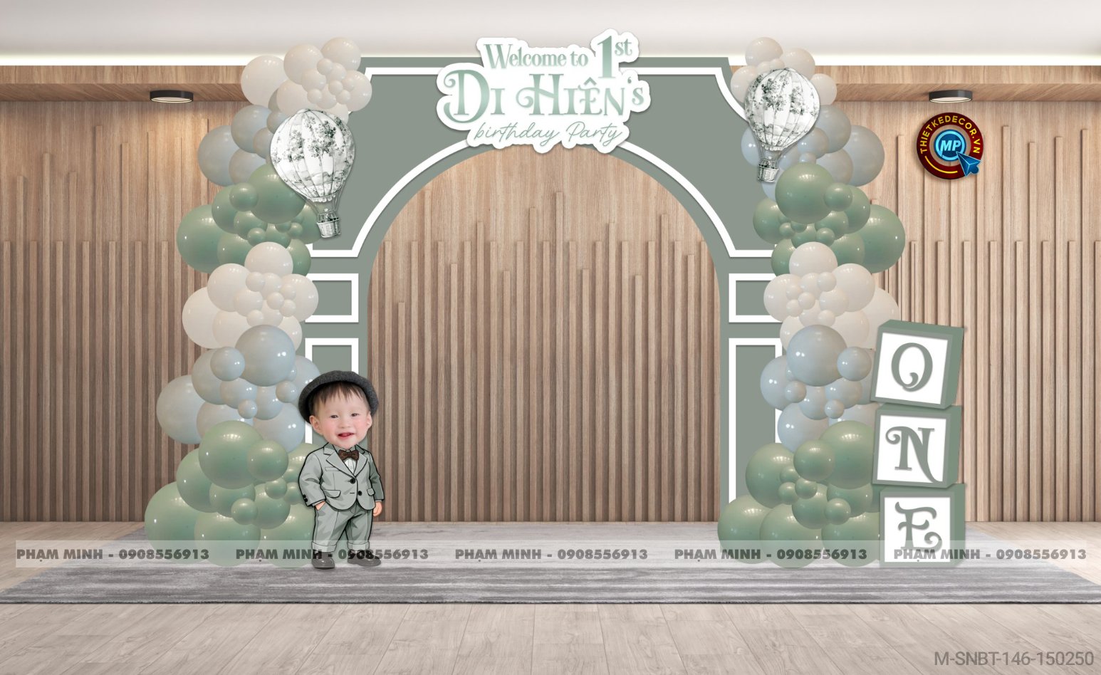 Cổng sinh nhật bé trai tone xanh chủ đề hoàng tử nhưng mặc vest haha